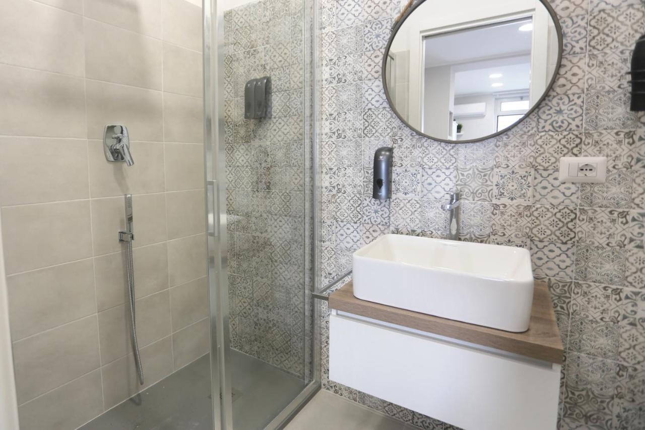 Ag Luxury Rooms 贾迪尼-纳克索斯 外观 照片