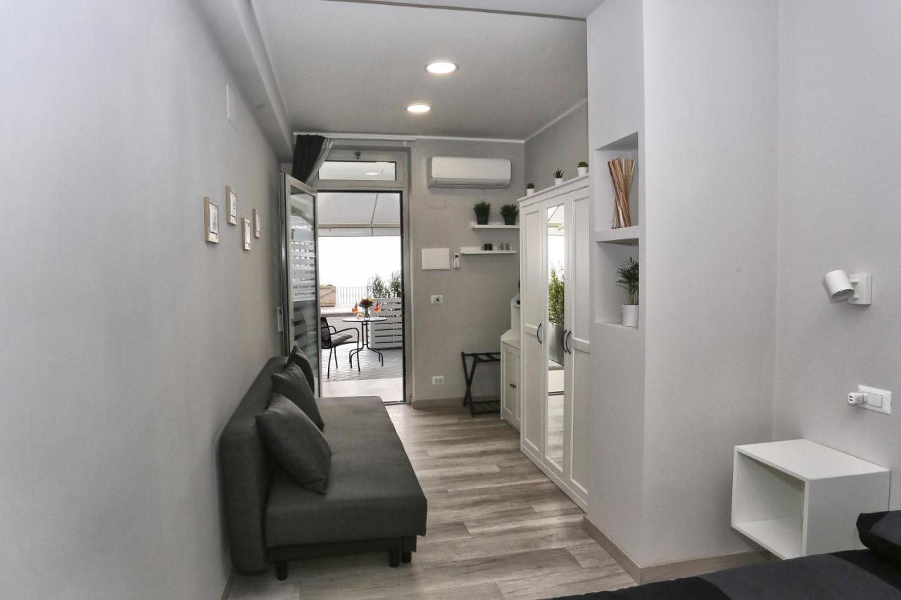 Ag Luxury Rooms 贾迪尼-纳克索斯 外观 照片